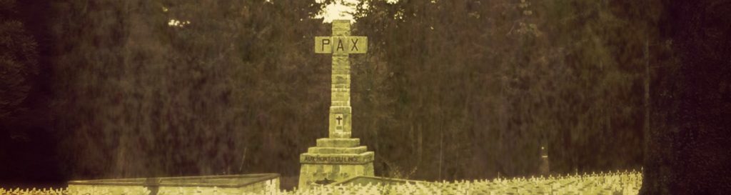 Photographie de la nécropole nationale près du Linge souvenirs éternels des soldats de la guerre 14/18.