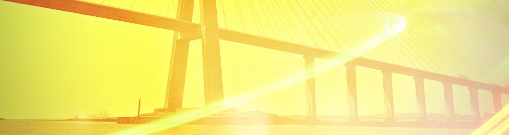 photo représentant le pont de Normandie vue de la mer